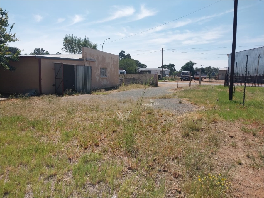 Commercial Property for Sale in Jan Kempdorp Northern Cape